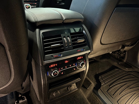 BMW X5 24 of 27