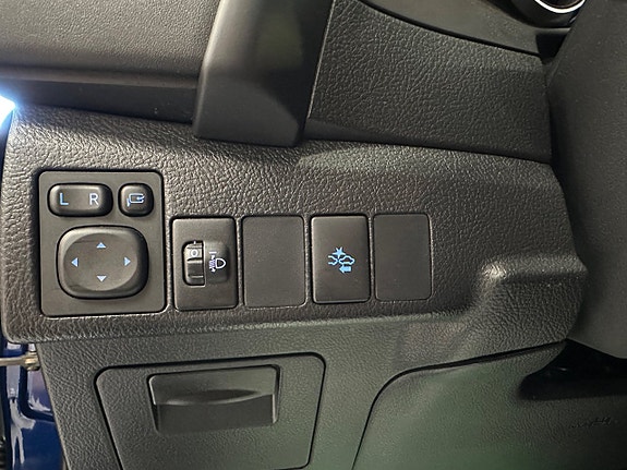 Toyota Auris 10 of 20