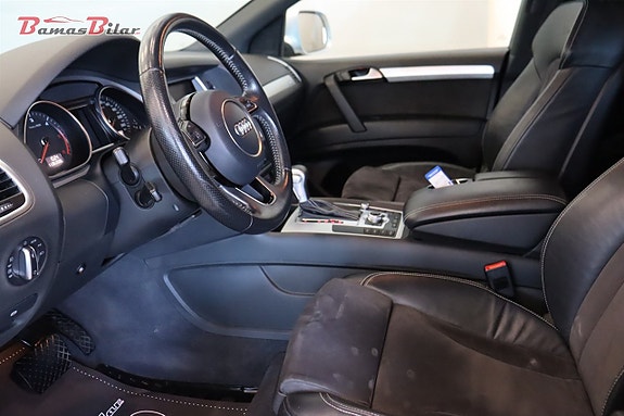 Audi Q7 9 of 22