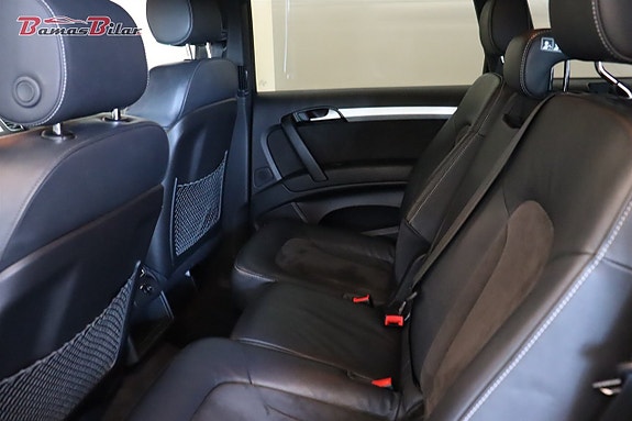 Audi Q7 12 of 22