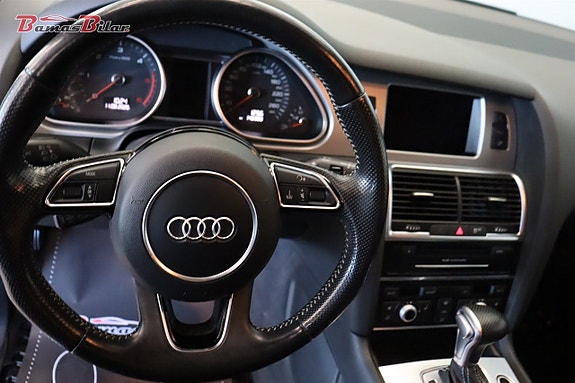 Audi Q7 10 of 22