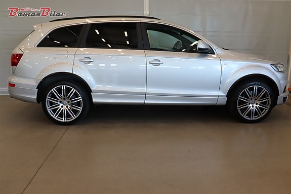 Audi Q7 6 of 22