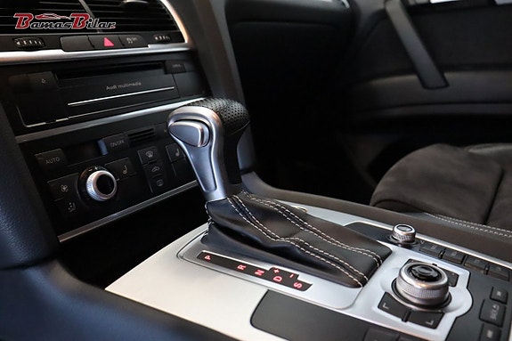Audi Q7 11 of 22