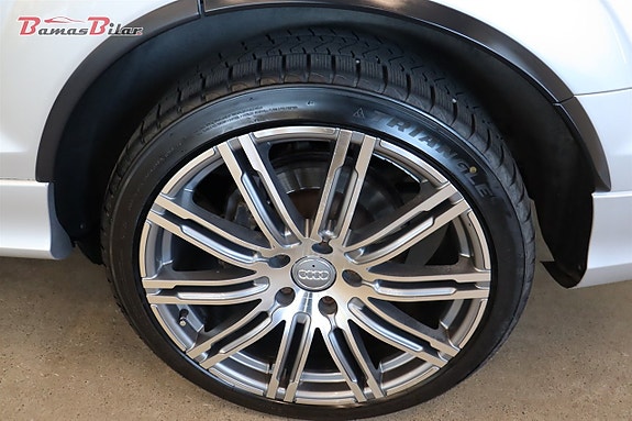 Audi Q7 22 of 22
