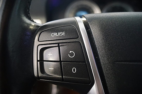 Volvo V70 11 of 15