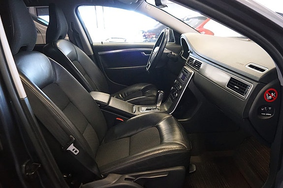 Volvo V70 14 of 15