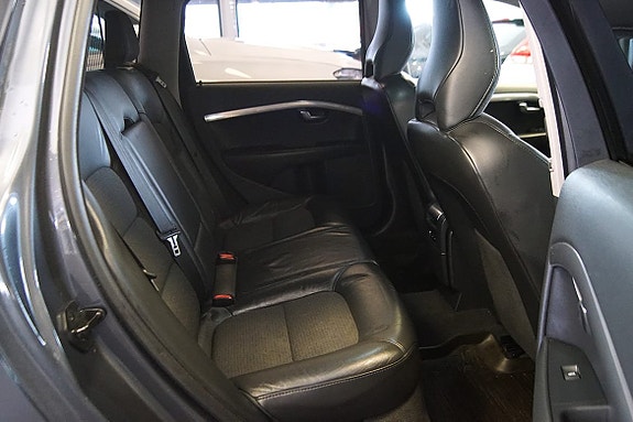 Volvo V70 15 of 15