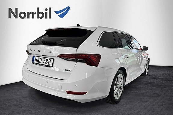 Skoda Octavia 4 of 18