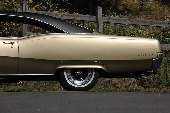 Buick Wildcat 7 of 14