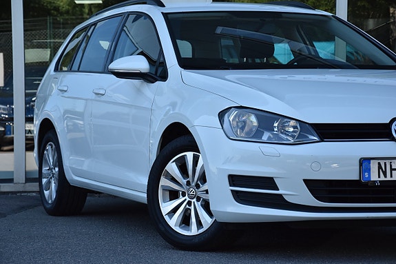 Volkswagen Golf VII 4 of 26
