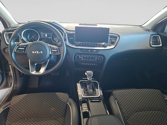 Kia Ceed 10 of 15