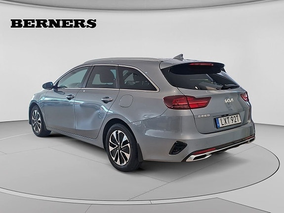 Kia Ceed 3 of 15