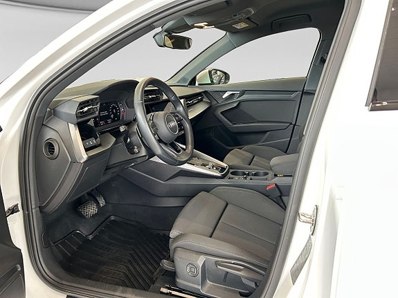 Audi A3 9 of 14