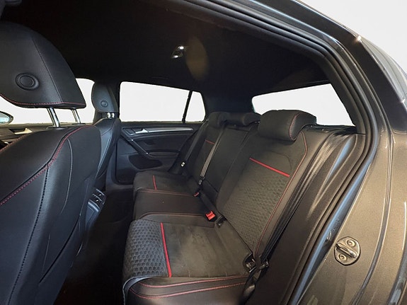 Volkswagen Golf I 13 of 20