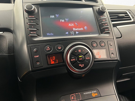 Toyota Verso 21 of 28