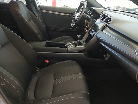 Honda Civic 14 of 30