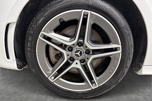 Mercedes-Benz A250 6 of 22