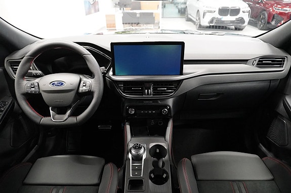 Ford Kuga 14 of 16