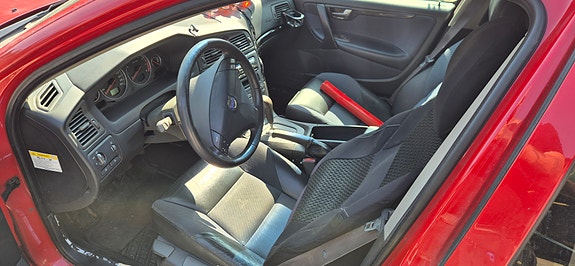 Volvo S60 4 of 8
