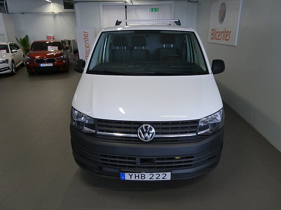 Volkswagen Transporter 9 of 21