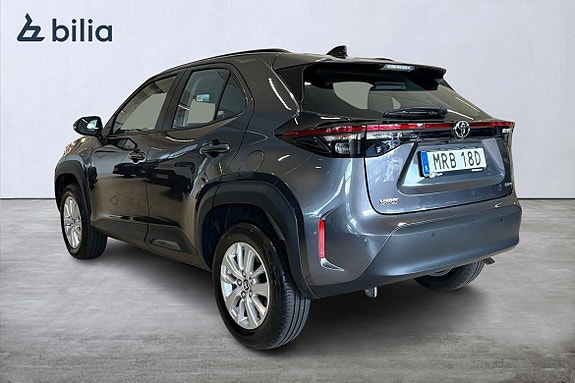 Toyota Yaris Cross 2 of 21