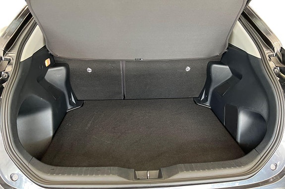 Toyota Yaris Cross 12 of 21