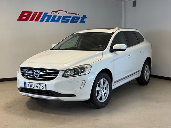 Volvo XC60 2 of 17