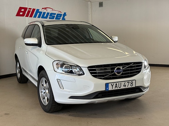 Volvo XC60 3 of 17