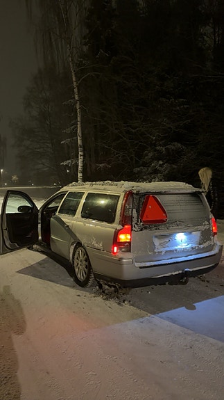 Volvo V70 4 of 7