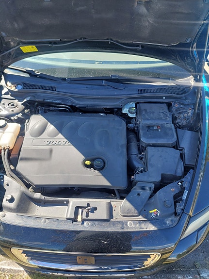 Volvo V50 8 of 9