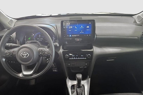 Toyota Yaris Cross 9 of 11