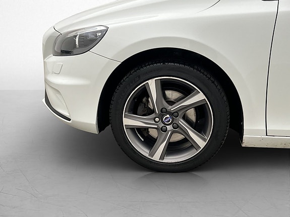 Volvo V40 26 of 29
