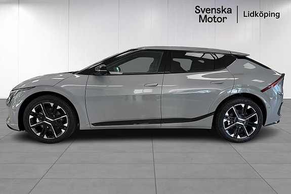 Kia EV6 3 of 17