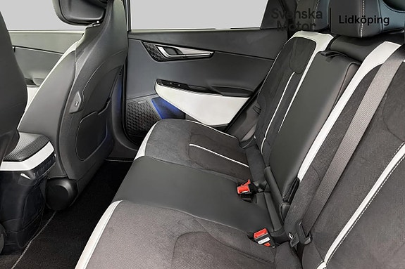 Kia EV6 17 of 17