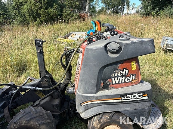 Kedjegrävare Ditch Witch R300 2 of 6