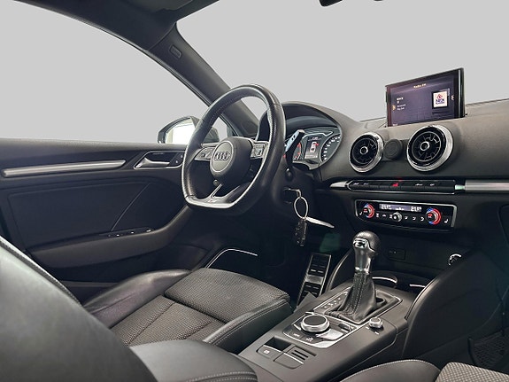 Audi A3 20 of 27