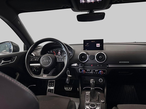 Audi A3 10 of 27