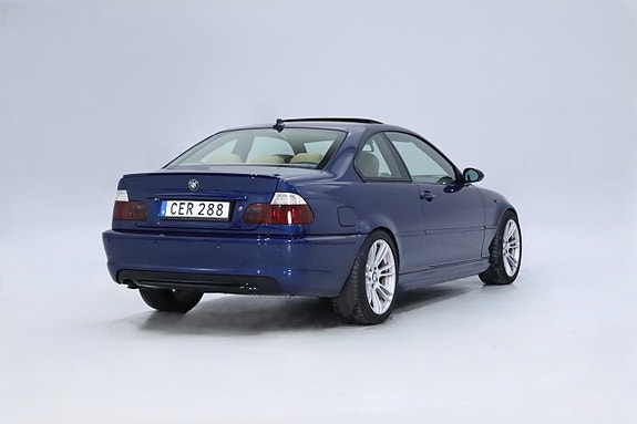 BMW 320 8 of 17