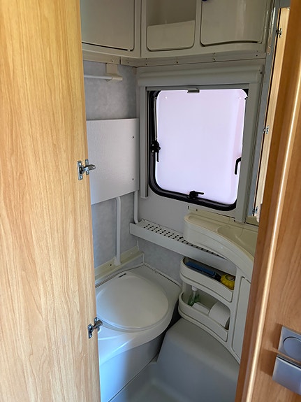 Adria Classica 563UK 5 of 9