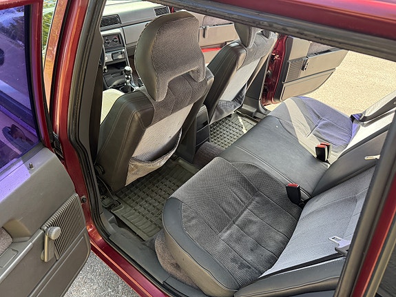 Volvo 940 7 of 15
