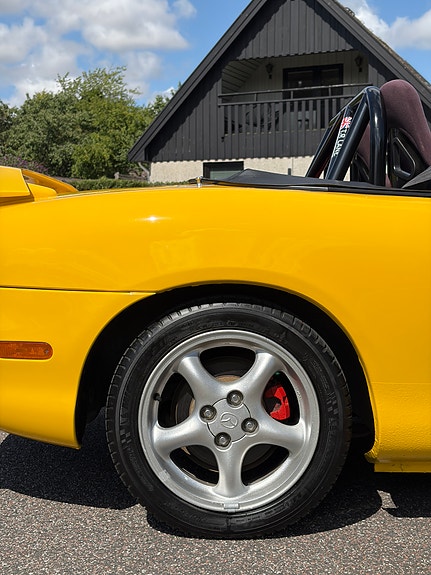Mazda MX-5 12 of 21