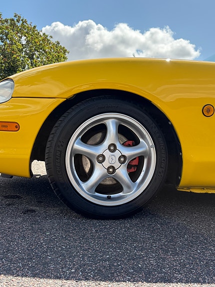 Mazda MX-5 11 of 21