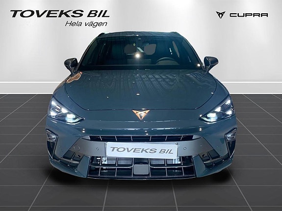 Cupra Leon 5 of 13