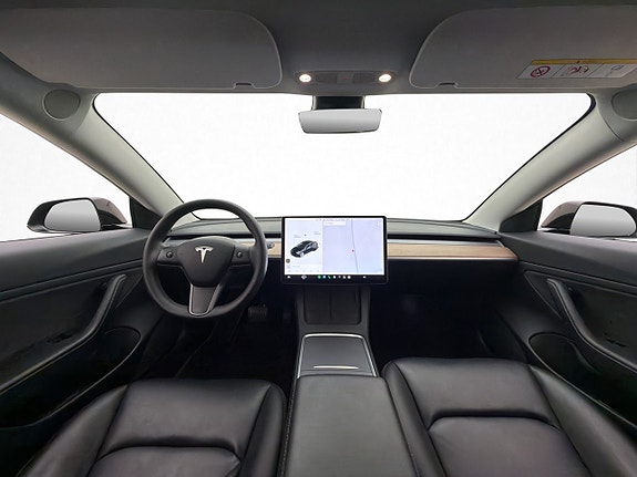 Tesla Model 3 14 of 30