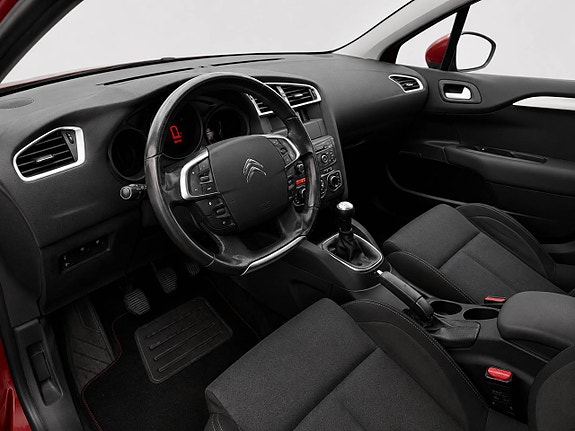 Citroen C4 13 of 15