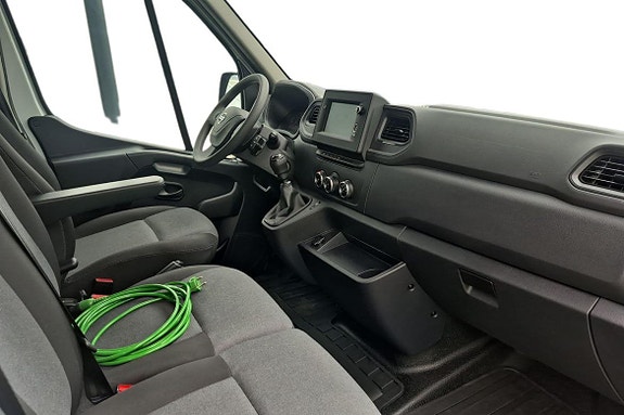 Nissan Interstar 25 of 30
