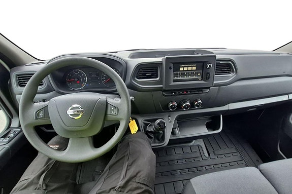 Nissan Interstar 20 of 30