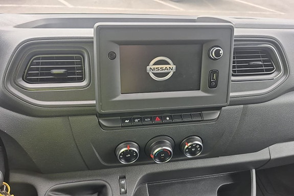 Nissan Interstar 30 of 30