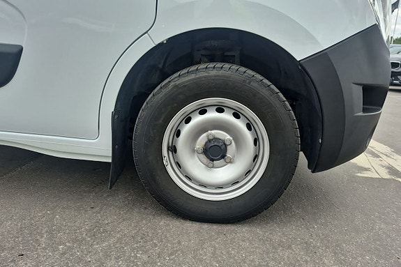 Nissan Interstar 19 of 20