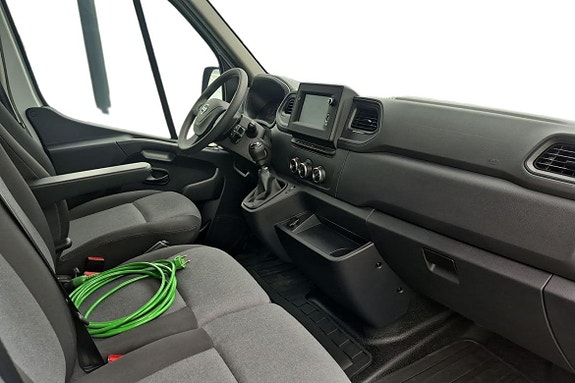 Nissan Interstar 13 of 30